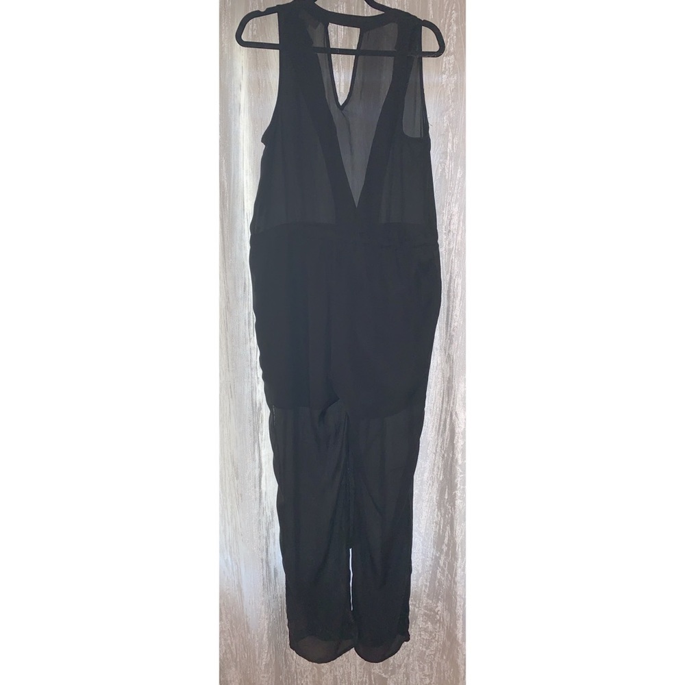 Buttoned down Romper - Picture 4 of 4